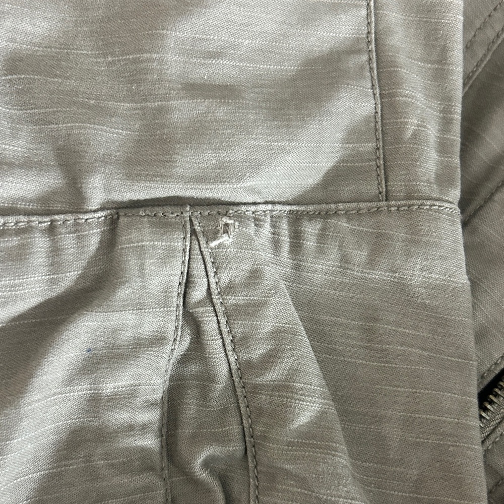Jacket - Picture 7 of 9